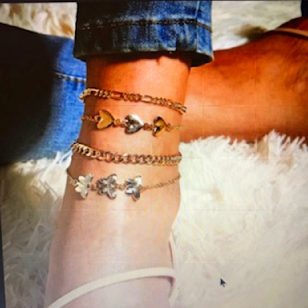 Anklet